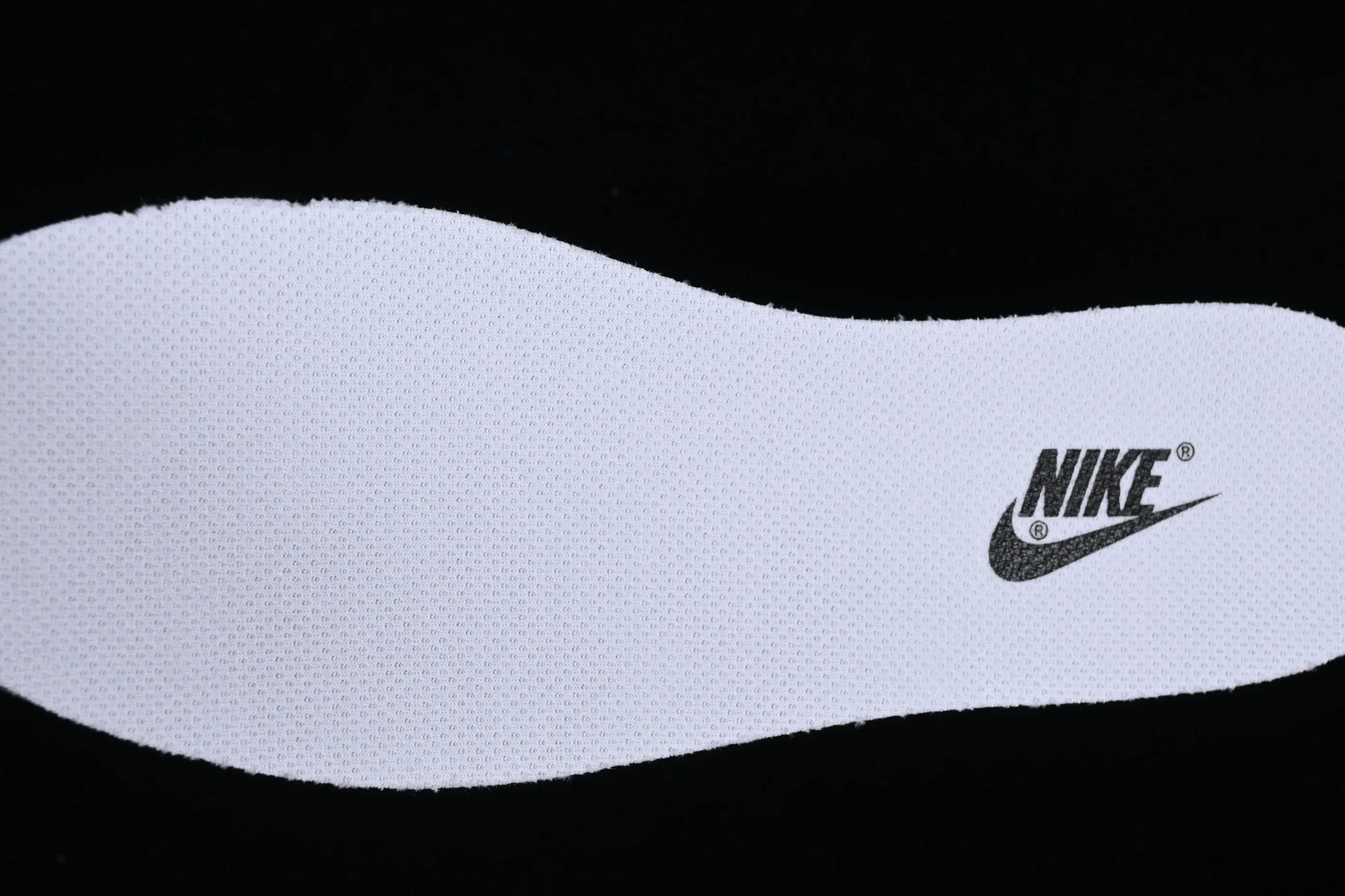 All categories Nk SB Dunk series Nk SB Dunk Low low-top sneakers Nk Dunk Low Panda Prank Love Smiley Face Panda Splash Ink SB strap low-top casual sneakers DD1391-100